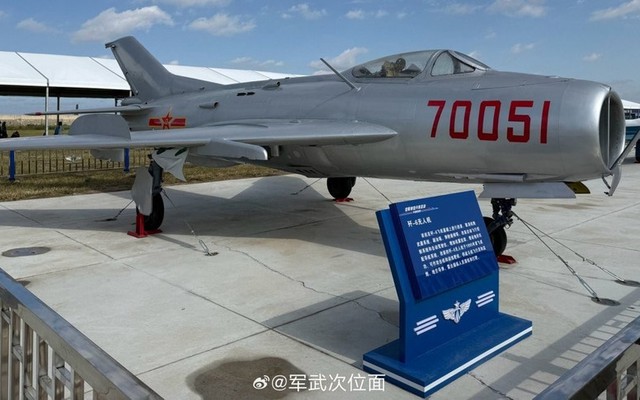 Trung Quốc hoán cải hàng ngàn J-6 thành UAV cảm tử cho một cuộc tấn công lớn?