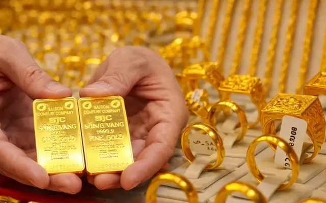 Giá vàng đồng loạt tăng rất mạnh     