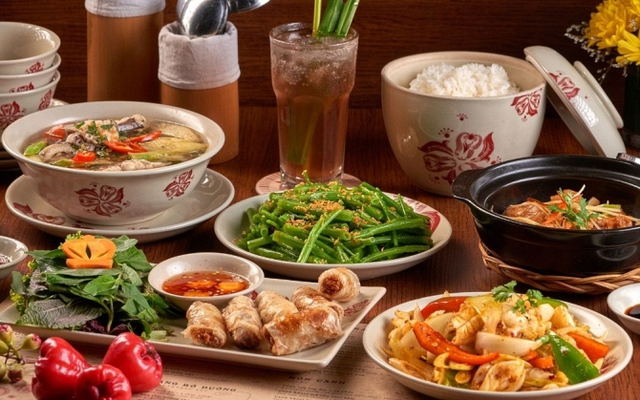 Tại sao người giàu luôn bỏ một thứ này vào nồi cơm khi nấu? Mẹo "tụ khí" giúp tiền bạc nảy nở