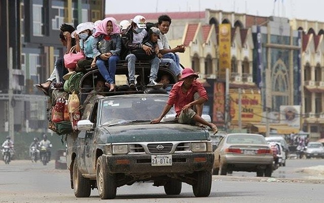 Quốc gia láng giềng Việt Nam bỗng dừng phạt vi phạm giao thông trên toàn quốc