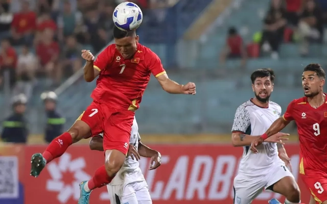 Đội tuyển Việt Nam: Phía sau 1 chiến thắng quá dễ dàng...