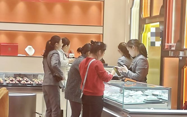 Phát hiện 1 cửa hàng vàng từ chối đổi lại 32,44 gram vàng 24K cho khách sau 9 năm giao dịch