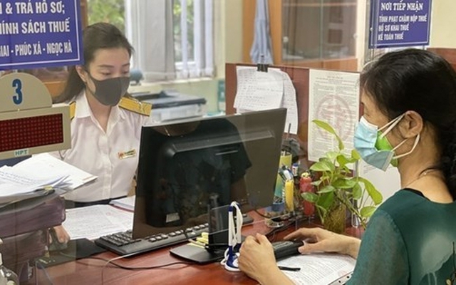 Có được sử dụng tài khoản cá nhân cùng với tài khoản hộ kinh doanh theo quy định mới?