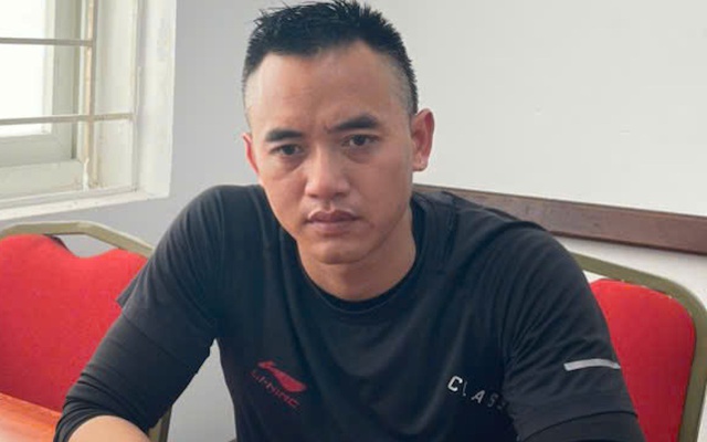 Tạm giữ tài xế tạt đầu xe máy khiến 3 người suýt lao vào ô tô tải