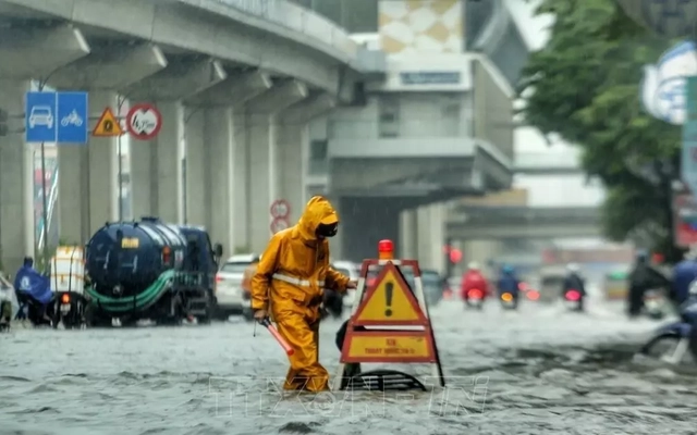 Đề xuất chi 20.000 tỷ giải quyết úng ngập nội thành Hà Nội