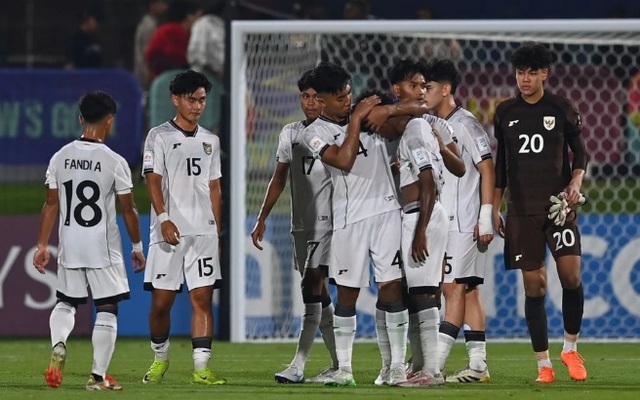 Tuyển Indonesia vỡ trận, thảm bại khó ngờ trước khi gặp tuyển Việt Nam
