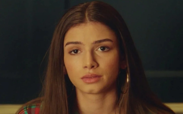 Xem phim Sex Education, tôi nhớ lại vụ việc chấn động xảy ra năm ngoái: Không ngờ con tôi và các bạn nó trưởng thành đến vậy!