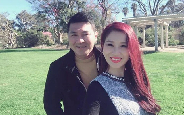 "Cô thư ký xinh đẹp" cưới đại gia nổi tiếng: "Chồng chỉ cần ngồi im và cười, phần còn lại để vợ lo"