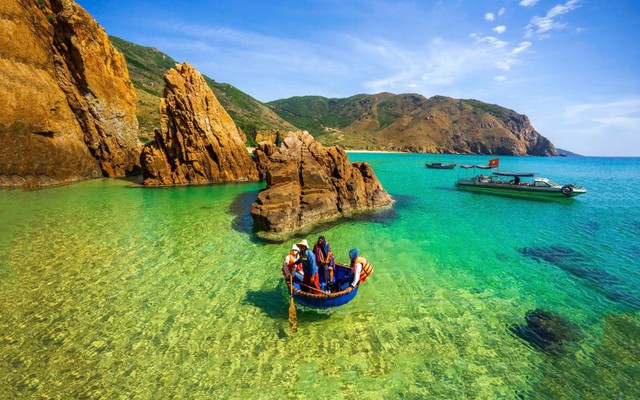 Vượt qua Anh và Ý, một "thiên đường biển" của Việt Nam lọt Top 4 điểm đến xu hướng hàng đầu thế giới