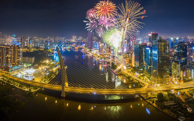 Dân số bằng 1/14, diện tích bằng 1/29 nhưng Việt Nam đã vượt Trung Quốc thành nhà sản xuất lớn nhất cho một đại bàng Mỹ