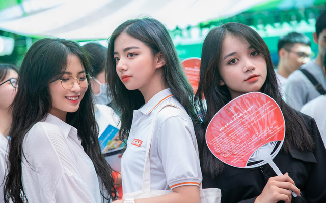 Ngôn ngữ nằm trong top khó nhất thế giới nhưng lại rất phổ biến ở Việt Nam, cơ hội việc làm rộng mở, mức lương lên tới 60 triệu đồng