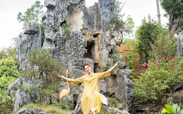 NSND trẻ nhất Việt Nam sở hữu biệt phủ nghỉ dưỡng rộng 8.000m2 ở Hà Nội, đi mỏi chân không hết