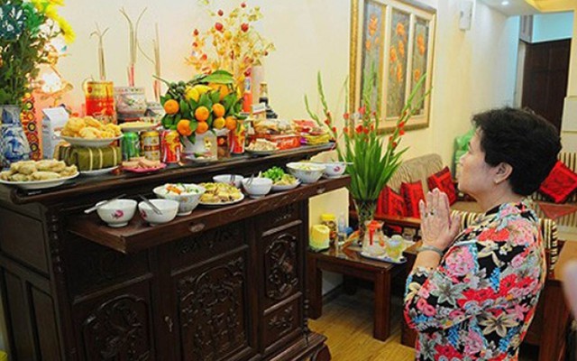 Gần về cuối tháng Giêng, đừng quên làm việc này với bàn thờ: Nhiều nhà chủ quan bỏ qua