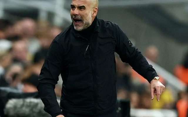 Pep Guardiola đối mặt án cấm chỉ đạo sau chiến thắng ngược dòng ở FA Cup