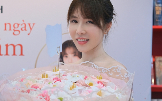 Huỳnh Tú Uyên và "Viết cho những ngày không dám khóc"