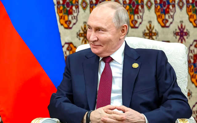 Giá dầu Urals tăng gấp đôi nhưng kinh tế Nga vẫn đối mặt nhiều thách thức