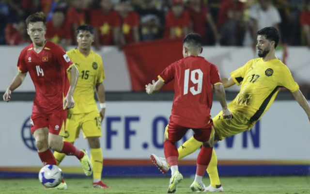 AFC dùng 1 từ chốt chiến thắng cho tuyển Việt Nam, Malaysia hết hy vọng
