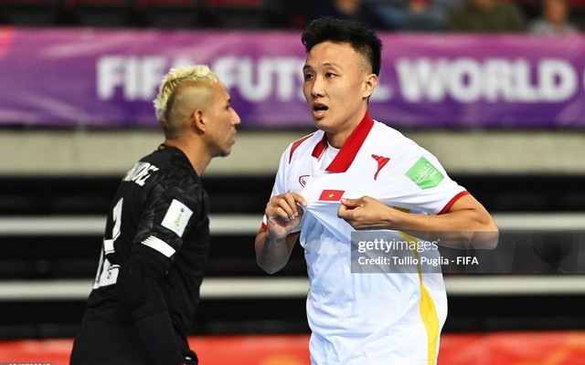 "Máy săn bàn" của tuyển Việt Nam bất ngờ từ giã sự nghiệp ở tuổi 29