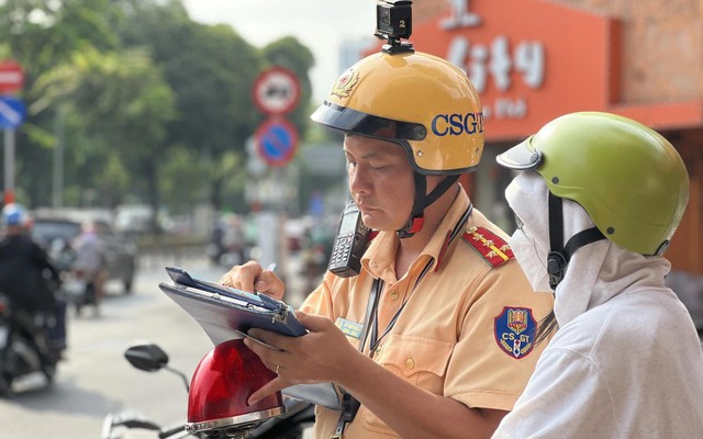 Từ hôm nay, CSGT sẽ sử dụng 25 thiết bị này để phát hiện vi phạm giao thông, tất cả tài xế cần biết