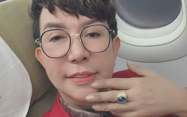 Thông tin về ca sĩ Long Nhật sinh năm 1967, quê ở Huế