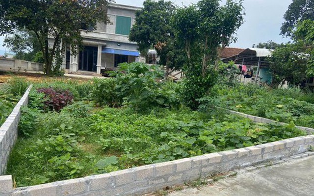 "Nhà chồng cho đất nhưng không cho tôi đứng tên dù tôi bỏ tiền xây nhà": 2 chiến lược khôn ngoan phụ nữ thông minh sẽ biết