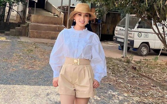 Nữ ca sĩ quê TP.HCM lấy chồng tỷ phú nói thẳng: "Tôi quen anh Chính lúc đó anh ở nhà thuê"