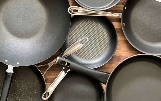 Cảnh báo tới tất cả các gia đình đang sử dụng chảo chống dính
