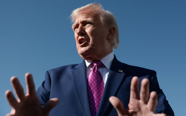 Tổng thống Trump: Eo biển Hormuz sẽ mở lại trong thời gian rất sớm'