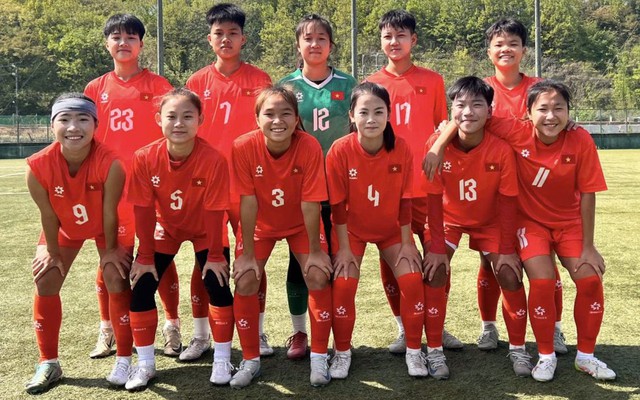 Tuyển Việt Nam 2 lần sút tung lưới đội bóng Nhật Bản, thu về bài học quý trước giải châu Á