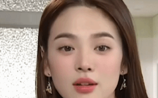 Tuổi 20 của Song Hye Kyo chưa phải là xinh đẹp nhất nhưng cuốn không thể tả