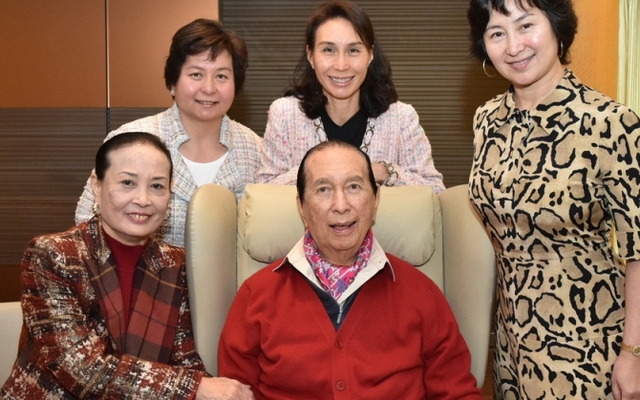 Ái nữ của Vua sòng bài Macau qua đời