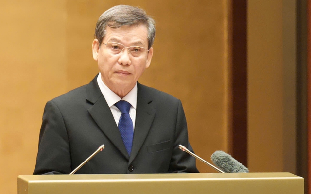 Kịp thời thay thế, cho từ chức cán bộ yếu kém năng lực, uy tín thấp, nhũng nhiễu