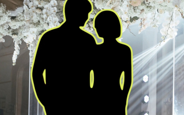 Cầu thủ Việt chưa bao giờ để lộ 1 bức ảnh nhà cửa, xe sang nhưng ai cũng ngầm hiểu: Giàu lắm, gia thế nhà vợ khủng!