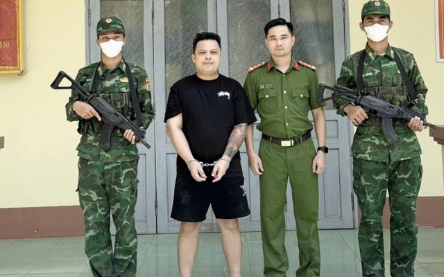Bắt giữ Nông Văn Huân SN 1992 tại cửa khẩu