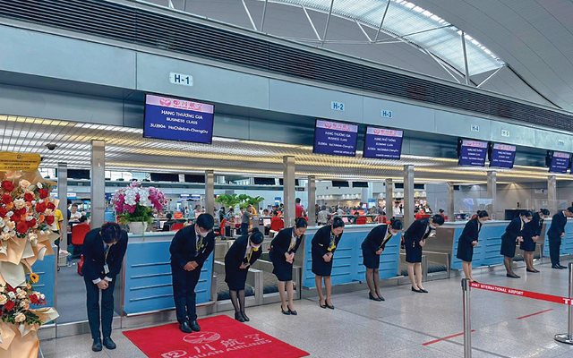 Mới nhất: Một hãng hàng không bất ngờ thông báo hủy nhiều chuyến bay đến TP.HCM trong tháng 5/2026