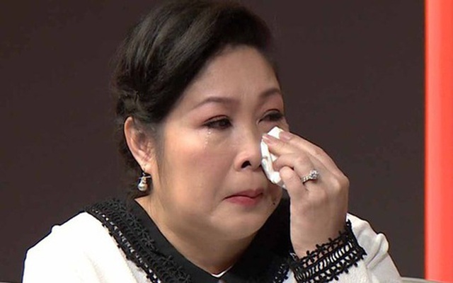 Nữ NSND là bà chủ bị đàn em từ chối thẳng: "Không chị ạ!"