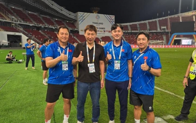 ĐT Việt Nam gia hạn với HLV người Hàn Quốc