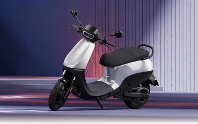 Ra mắt xe điện đi xa tới 320km/sạc, tốc độ 125km/h, giá rẻ hơn Honda Lead