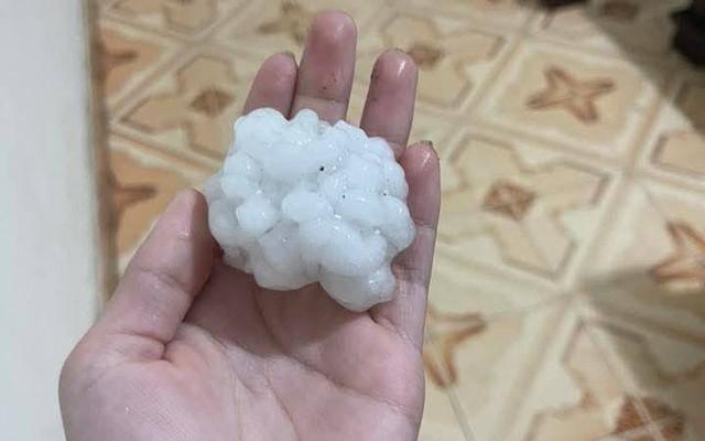 Đá từ mưa đá có lấy về dùng được không? Nhiều người đang hiểu nhầm