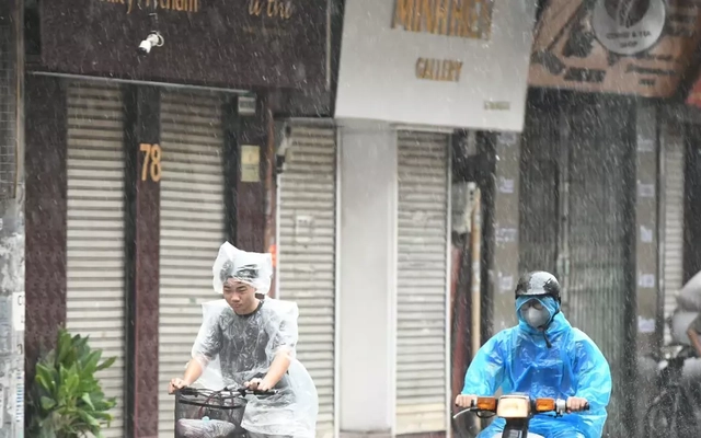 Miền Bắc đón thêm nhiều đợt mưa dông