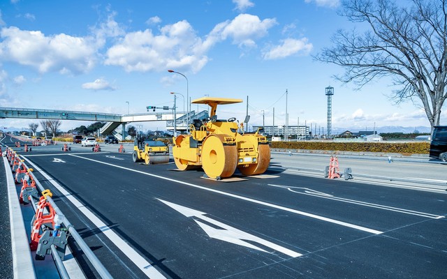 Từ bao cát 1.500 năm tuổi đến Robot AI: Sự lột xác của công nghệ cầu đường Nhật Bản