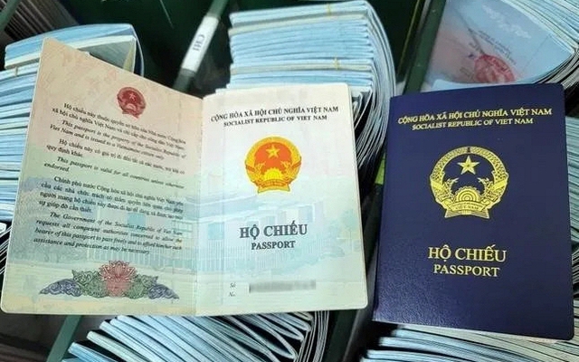 Chủ hộ kinh doanh nợ thuế bao nhiêu tiền sẽ bị tạm hoãn xuất cảnh?