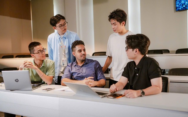 Học gì để có thể làm việc cho tỷ phú Phạm Nhật Vượng với mức lương 50 triệu đồng/tháng