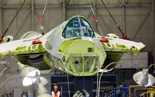 Ukraine báo động khi Nga được tự do mua linh kiện nước ngoài để chế tạo Su-57