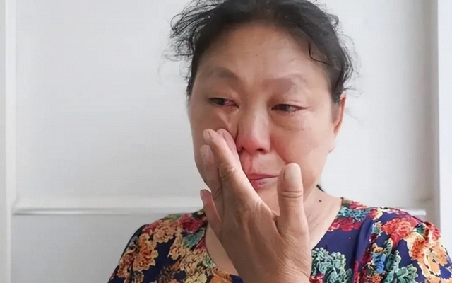 “Tôi sống còn không bằng thú cưng của các con!”: Hai con ăn lẩu hết gần 1,4 triệu đồng, người mẹ đơn thân buồn rầu