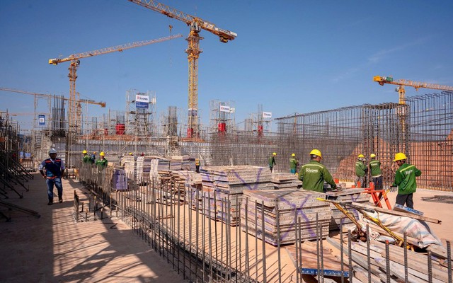 Sau di dời 17.000 dân lớn nhất, nay 8.000 người Việt Nam quyết tạo kỳ tích cho dự án xịn chưa từng có