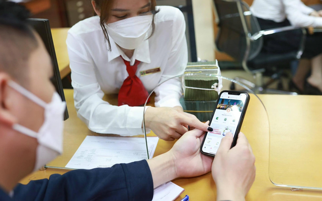 Tất cả người dân có tài khoản ngân hàng chú ý: Tắt nguồn ngay nếu điện thoại hiện dòng chữ này