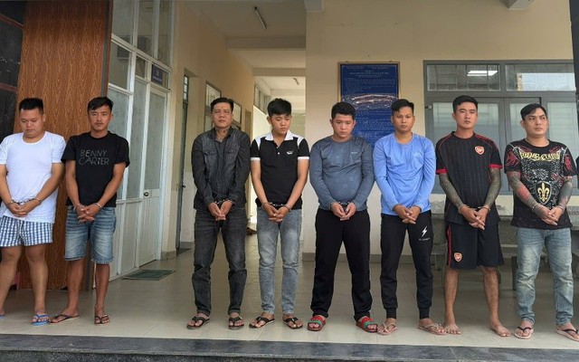 Bắt Nguyễn Diệu Hiền SN 1996 cùng hàng chục người khác