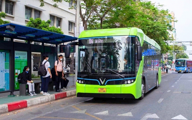 Người dân Hà Nội chính thức được MIỄN PHÍ sử dụng 2 loại phương tiện giao thông trong dịp nghỉ lễ