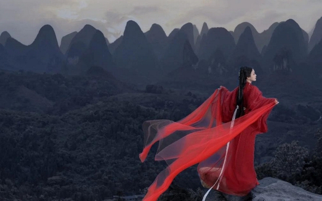 Địa điểm chụp ảnh "thần tiên tỷ tỷ" giá 2,3 triệu gây sốt hóa ra nằm sát vách Việt Nam, lại còn miễn visa đi cực dễ